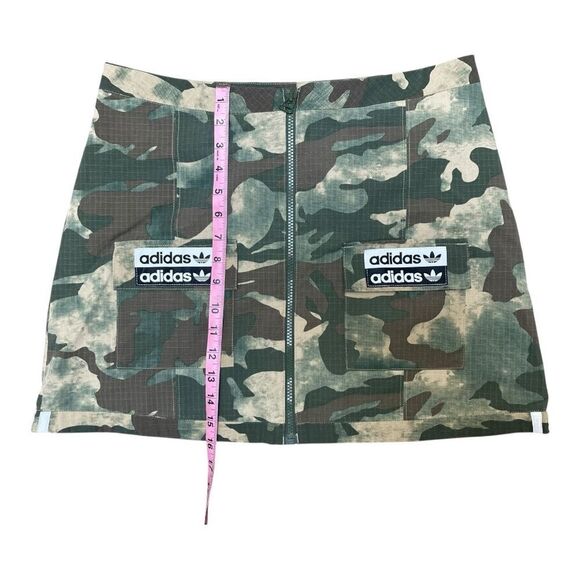 ADIDAS Originals Women’s ED7456 RYV Patch Pocket Camo Skirt Size M - Picture 4 of 10
